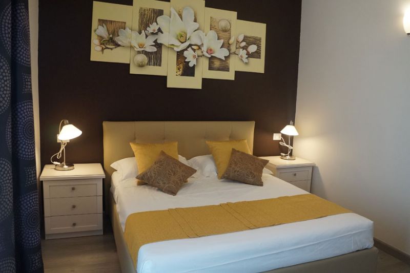 Room Carruba